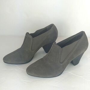 Nurture Adarah grey suede heel booties size 8 1/2